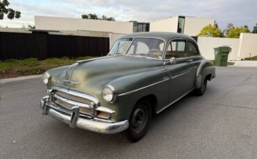 Chevrolet-Styleline-deluxe-1950