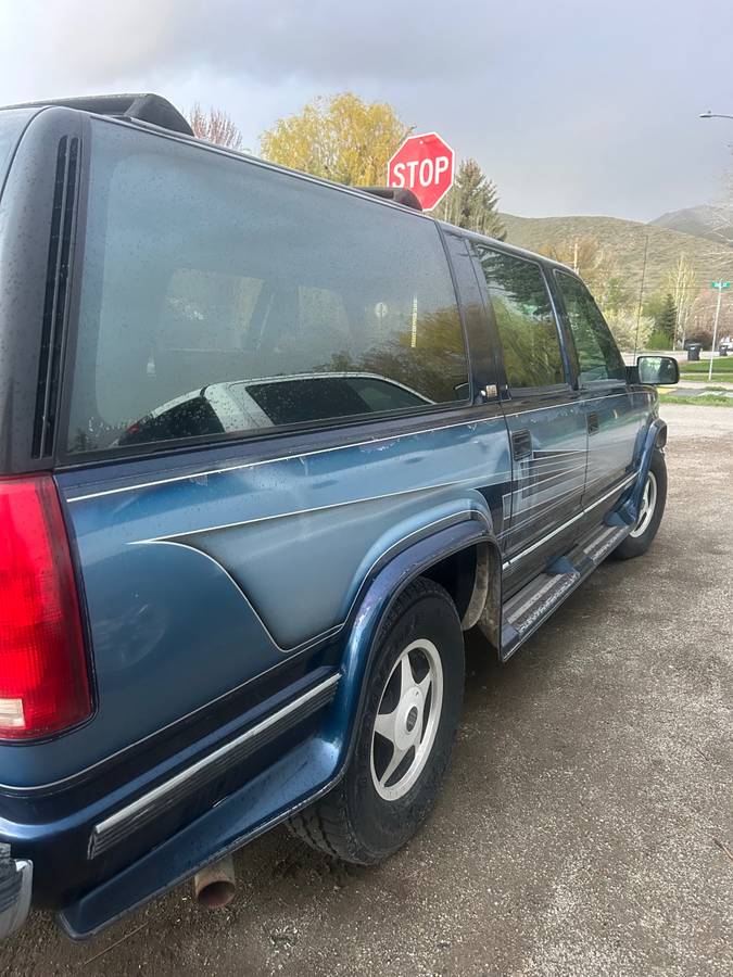 Chevrolet-Suburban-1500-1993-blue-12