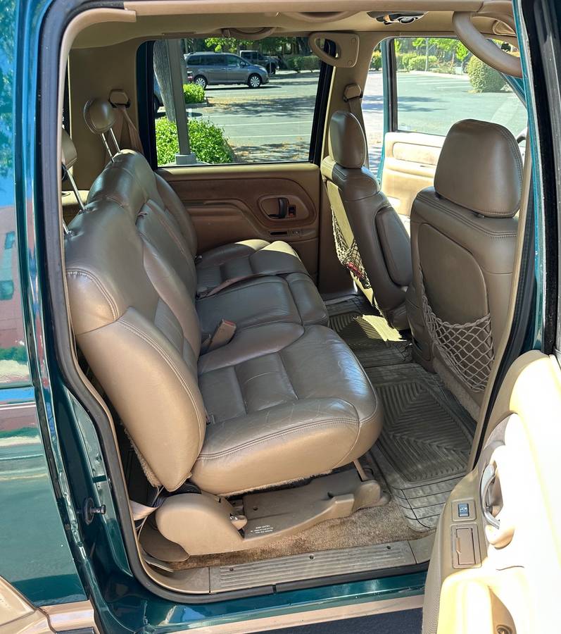 Chevrolet-Suburban-1500-lt-4wd-1995-green-8