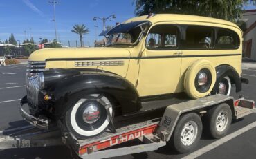 Chevrolet-Suburban-1941-SUV-1