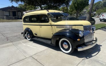 Chevrolet-Suburban-1941-SUV-9