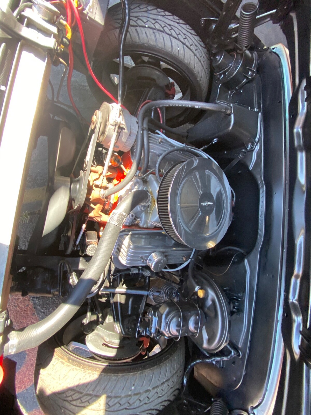 Chevrolet-Suburban-1968-Coupe-16