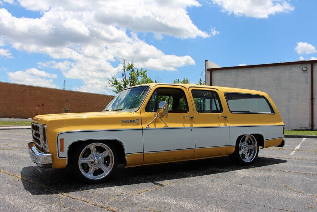Chevrolet-Suburban-1979-SUV-19