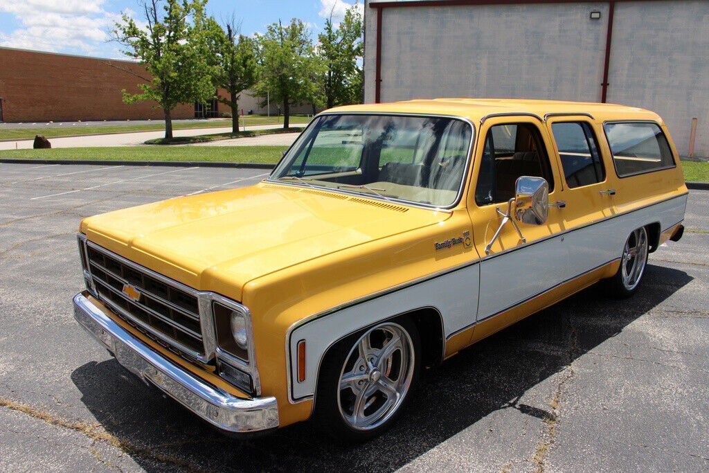 Chevrolet-Suburban-1979-SUV-20
