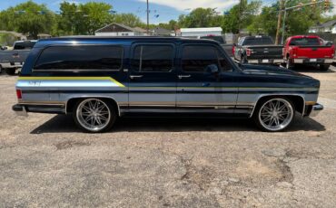 Chevrolet-Suburban-1991-blue-8