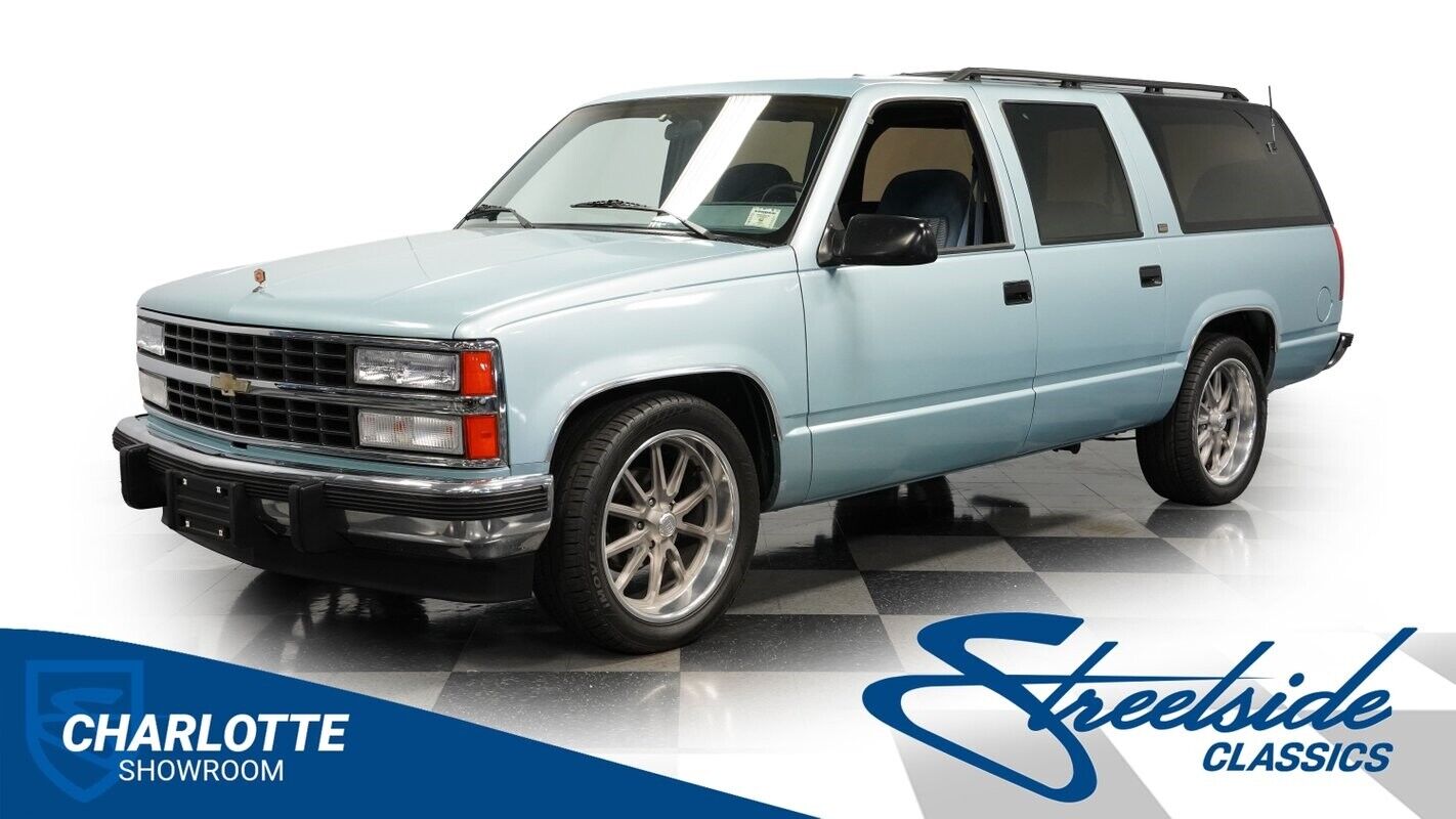Chevrolet-Suburban-1992-SUV