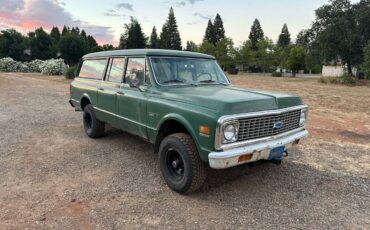 Chevrolet-Suburban-4x4-1971-22
