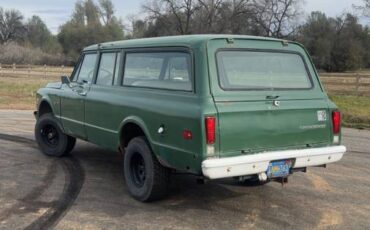 Chevrolet-Suburban-4x4-1971-5