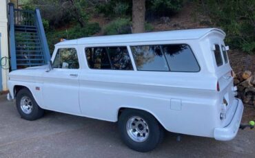 Chevrolet-Suburban-c10-1966-white
