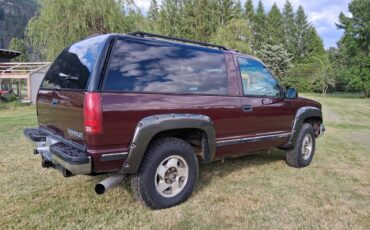 Chevrolet-Tahoe-lt-diesel-1995-red-2