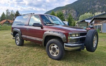 Chevrolet-Tahoe-lt-diesel-1995-red-4