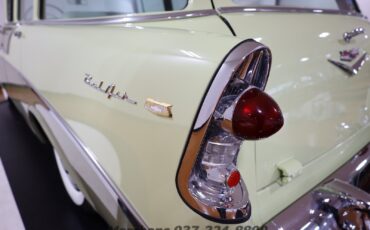 Chevrolet-Townsman-Wagon-1956-Wagon-17