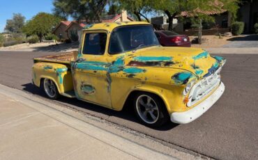 Chevrolet-Truck-1957-2