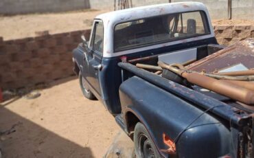 Chevrolet-Truck-1971-3