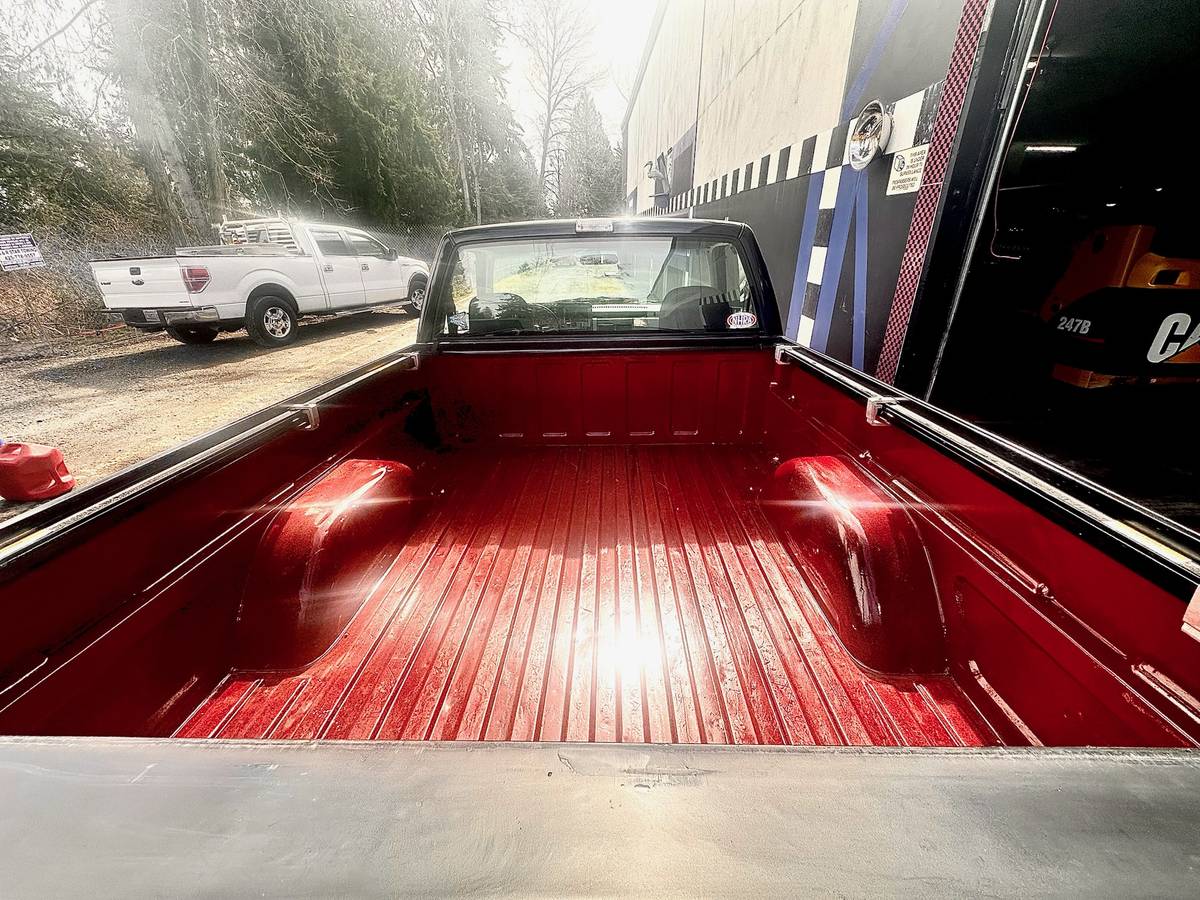 Chevrolet-Truck-1991-14