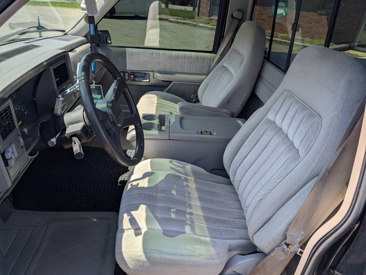 Chevrolet-Truck-1993-4