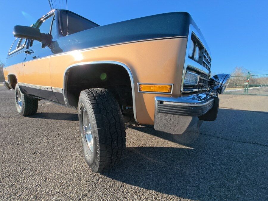 Chevrolet-V-Blazer-1991-SUV-19