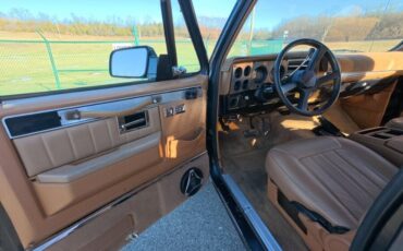 Chevrolet-V-Blazer-1991-SUV-32
