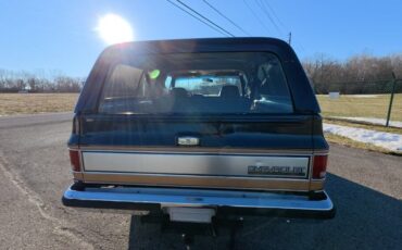 Chevrolet-V-Blazer-1991-SUV-5