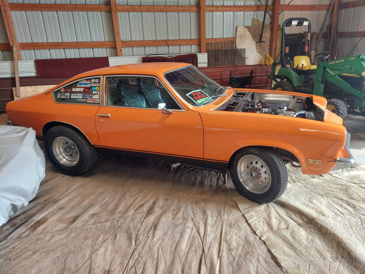 Chevrolet-Vega-1973-orange-2