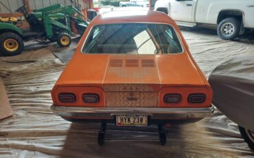 Chevrolet-Vega-1973-orange-3