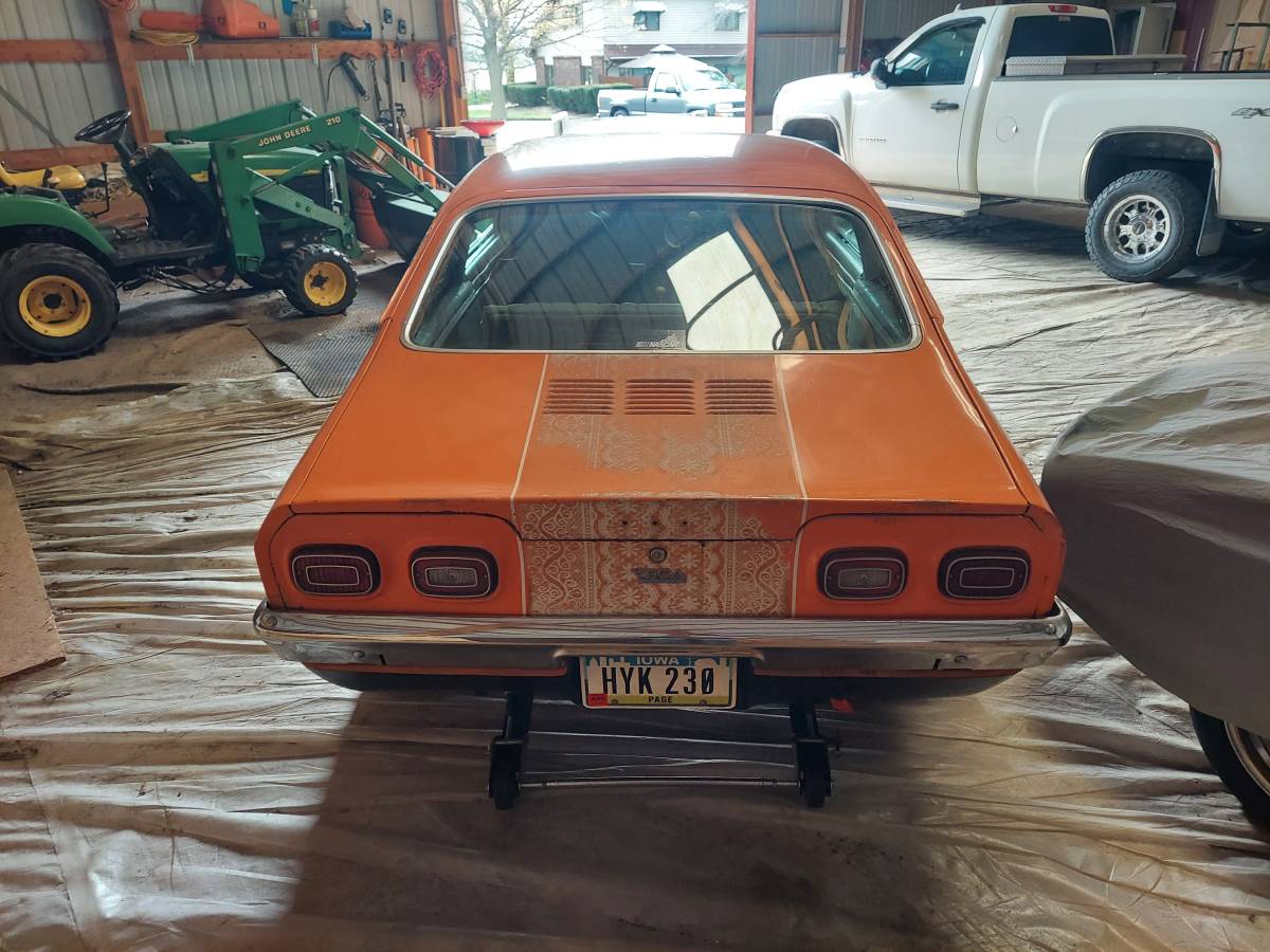 Chevrolet-Vega-1973-orange-3