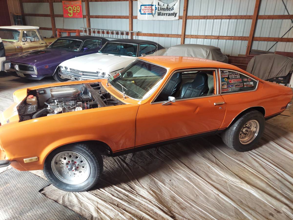 Chevrolet-Vega-1973-orange