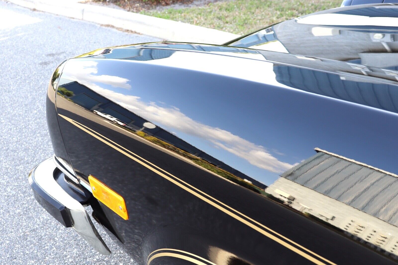 Chevrolet-Vega-1975-Coupe-14