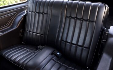 Chevrolet-Vega-1975-Coupe-22