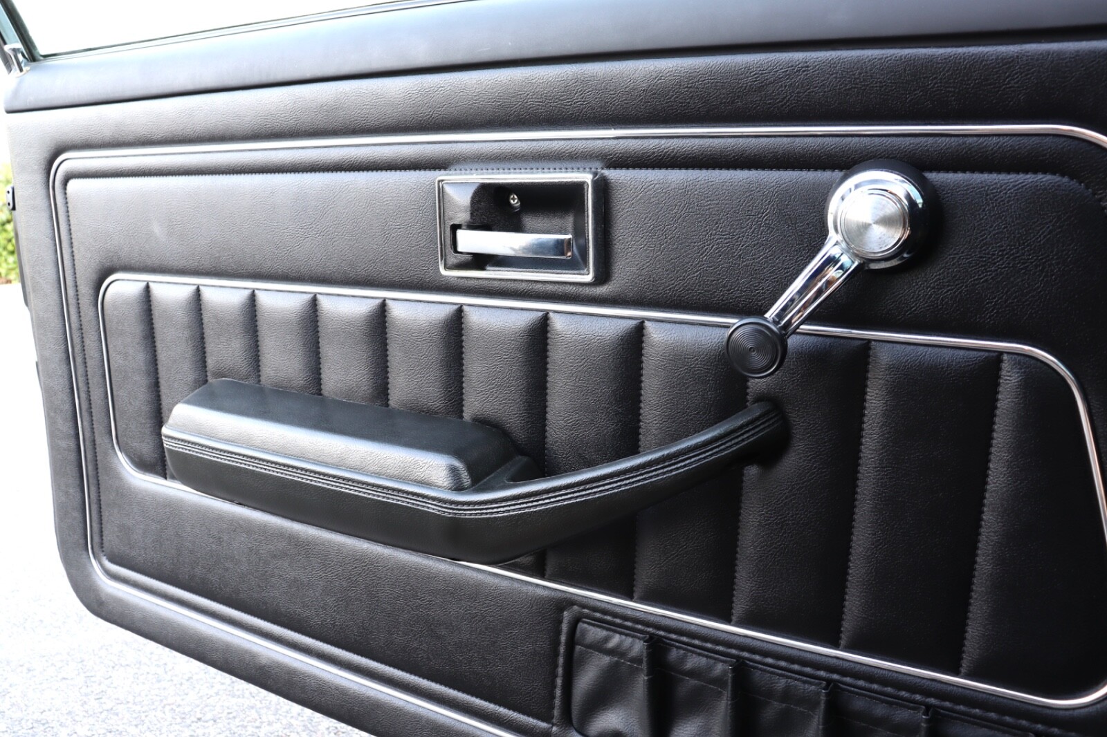 Chevrolet-Vega-1975-Coupe-24