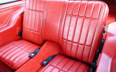 Chevrolet-Vega-1976-Coupe-24