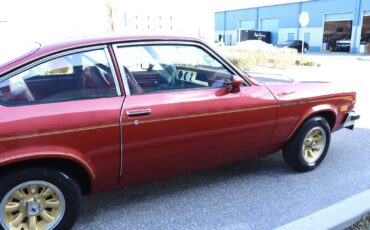Chevrolet-Vega-1976-Coupe-9