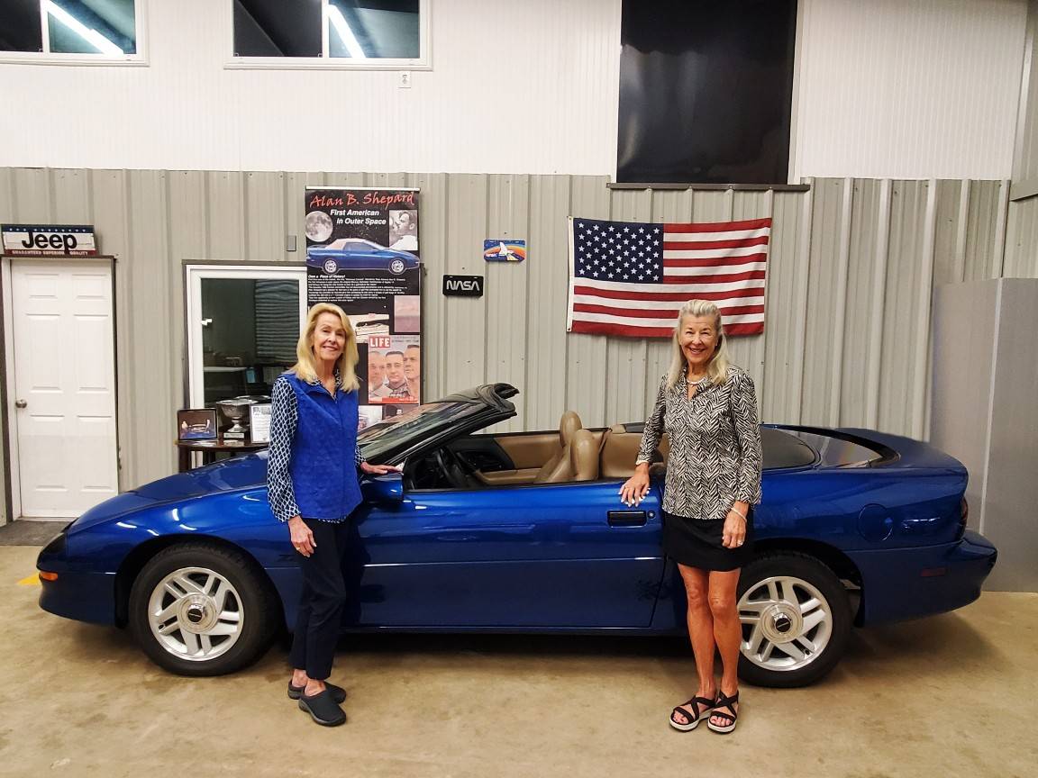 Chevrolet-Z28-camaro-convertible-1995-blue-10
