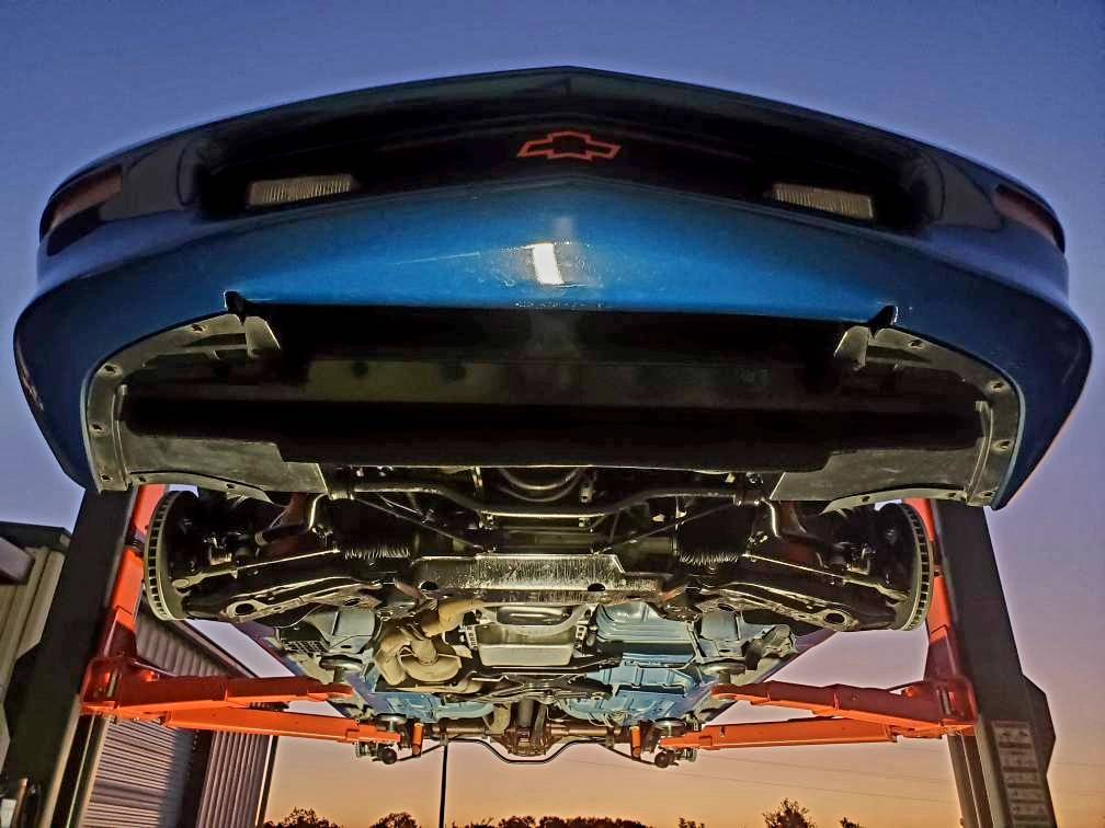 Chevrolet-Z28-camaro-convertible-1995-blue-19