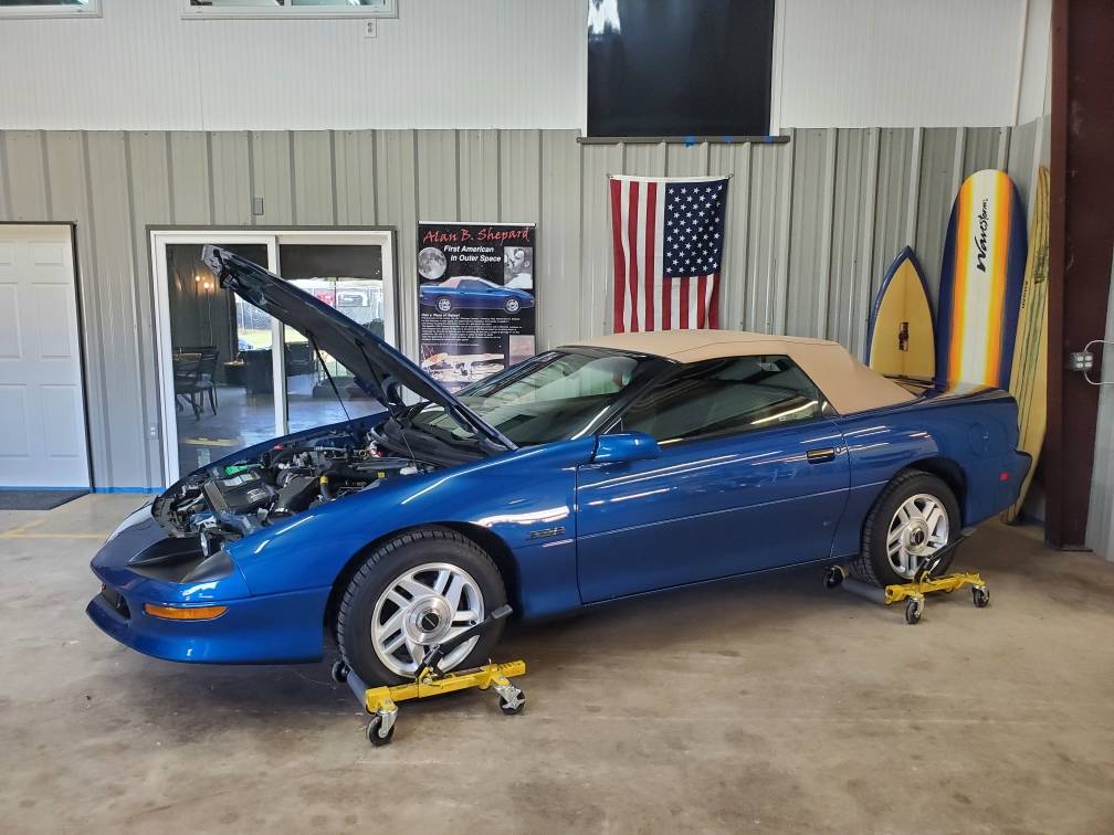 Chevrolet-Z28-camaro-convertible-1995-blue-8
