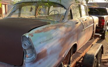 Chevrolet-bel-air-1956-Sedan-1