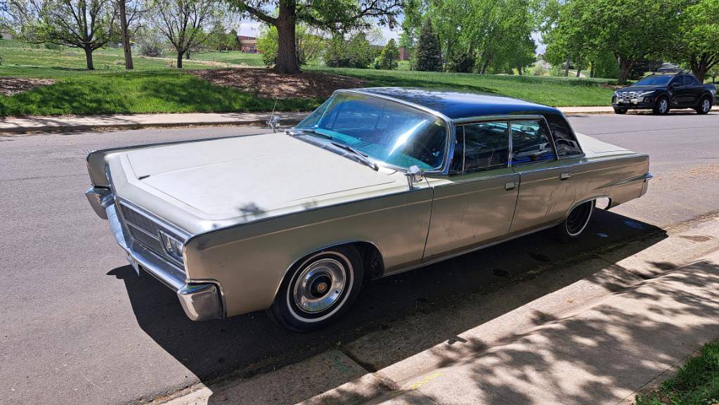 Chrysler-1965-silver-6