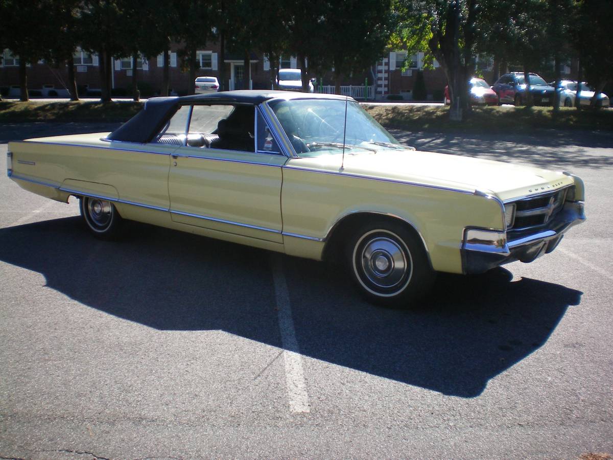 Chrysler-1965-yellow-3