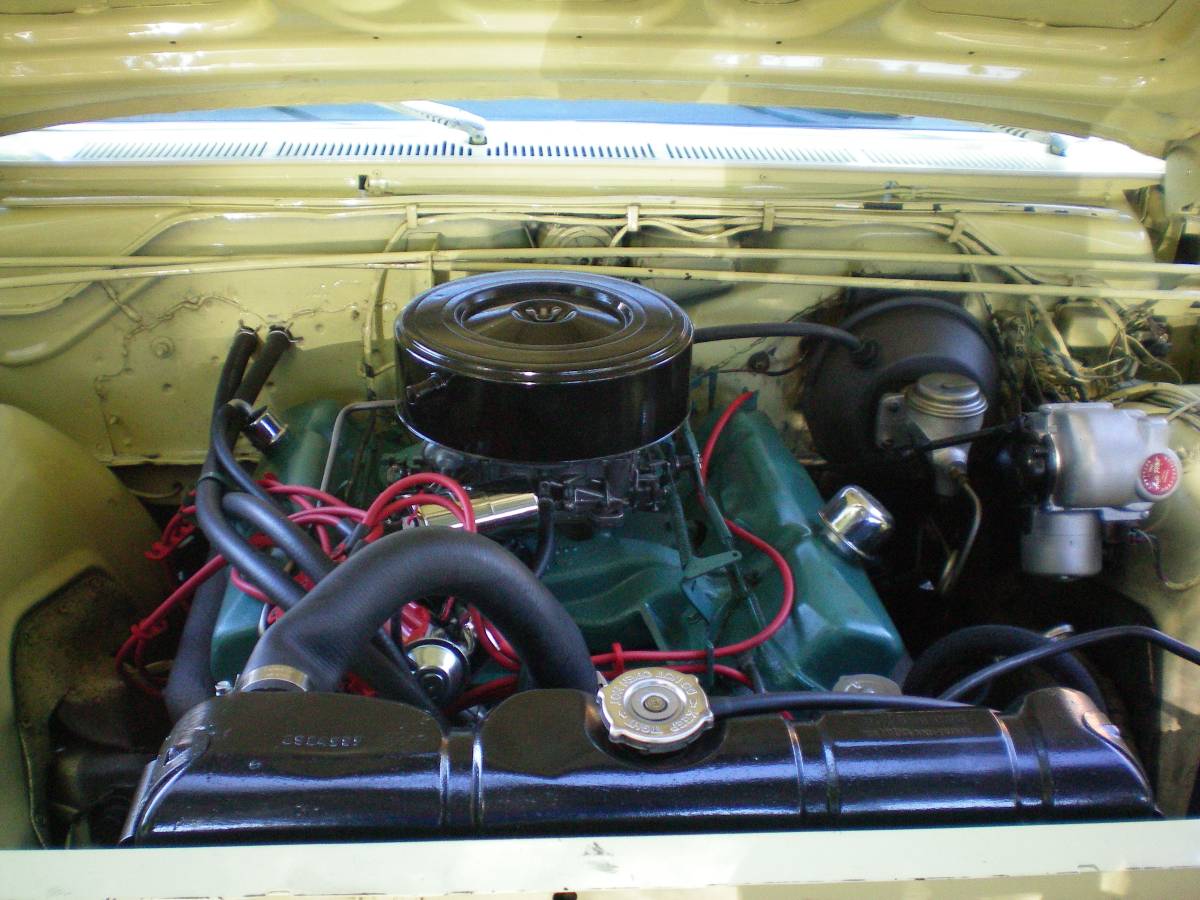 Chrysler-1965-yellow-5
