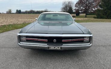 Chrysler-300-1970-green-3