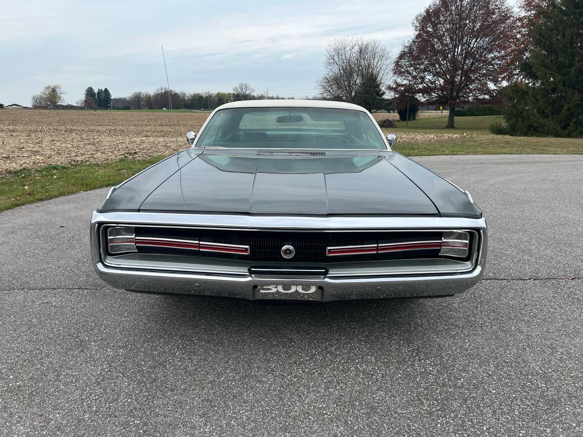 Chrysler-300-1970-green-3