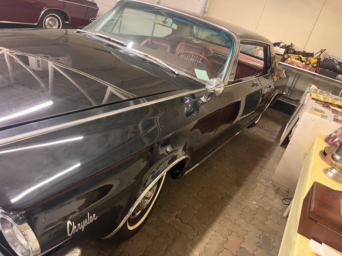 Chrysler-300j-1963-black-5