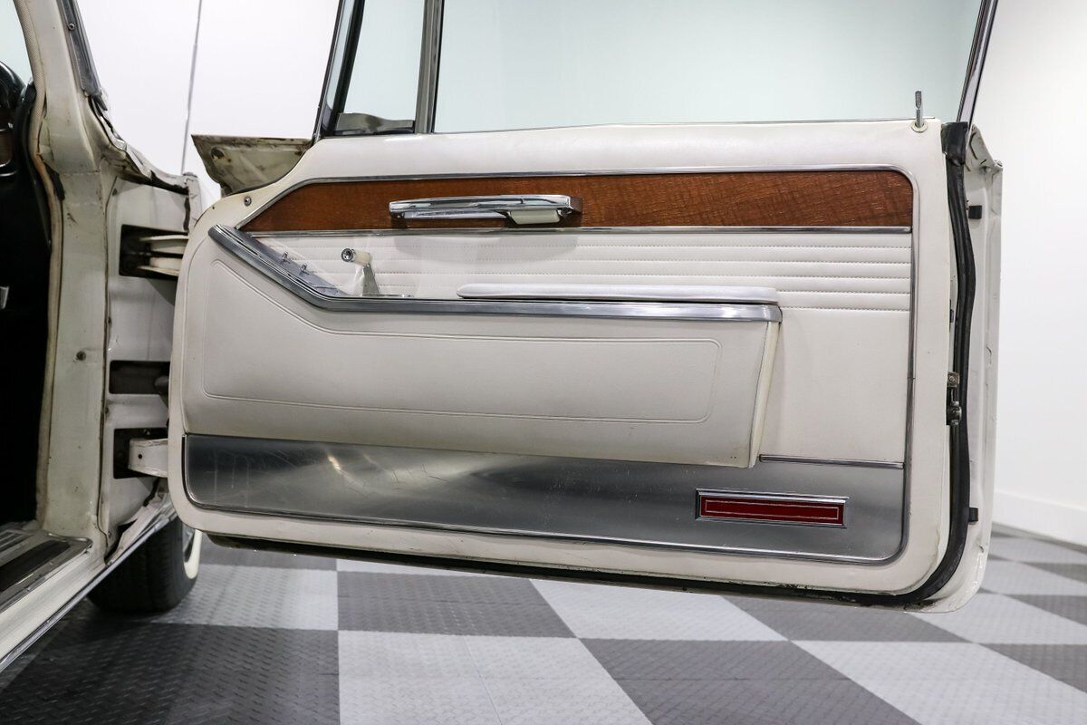 Chrysler-Imperial-1966-Coupe-14