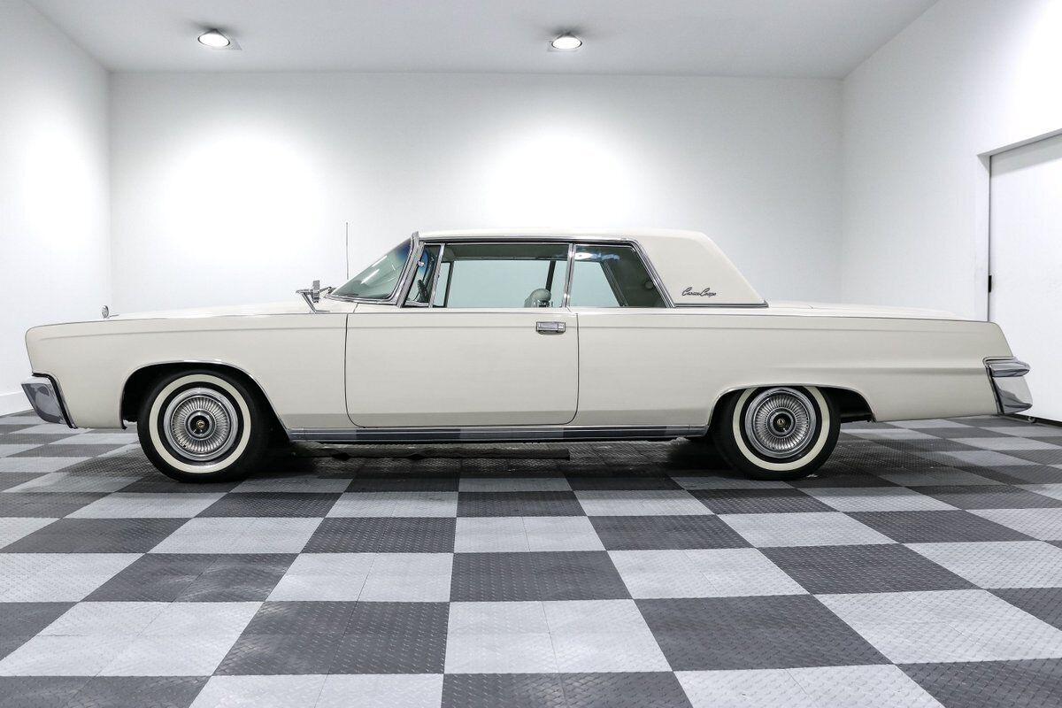 Chrysler-Imperial-1966-Coupe-3