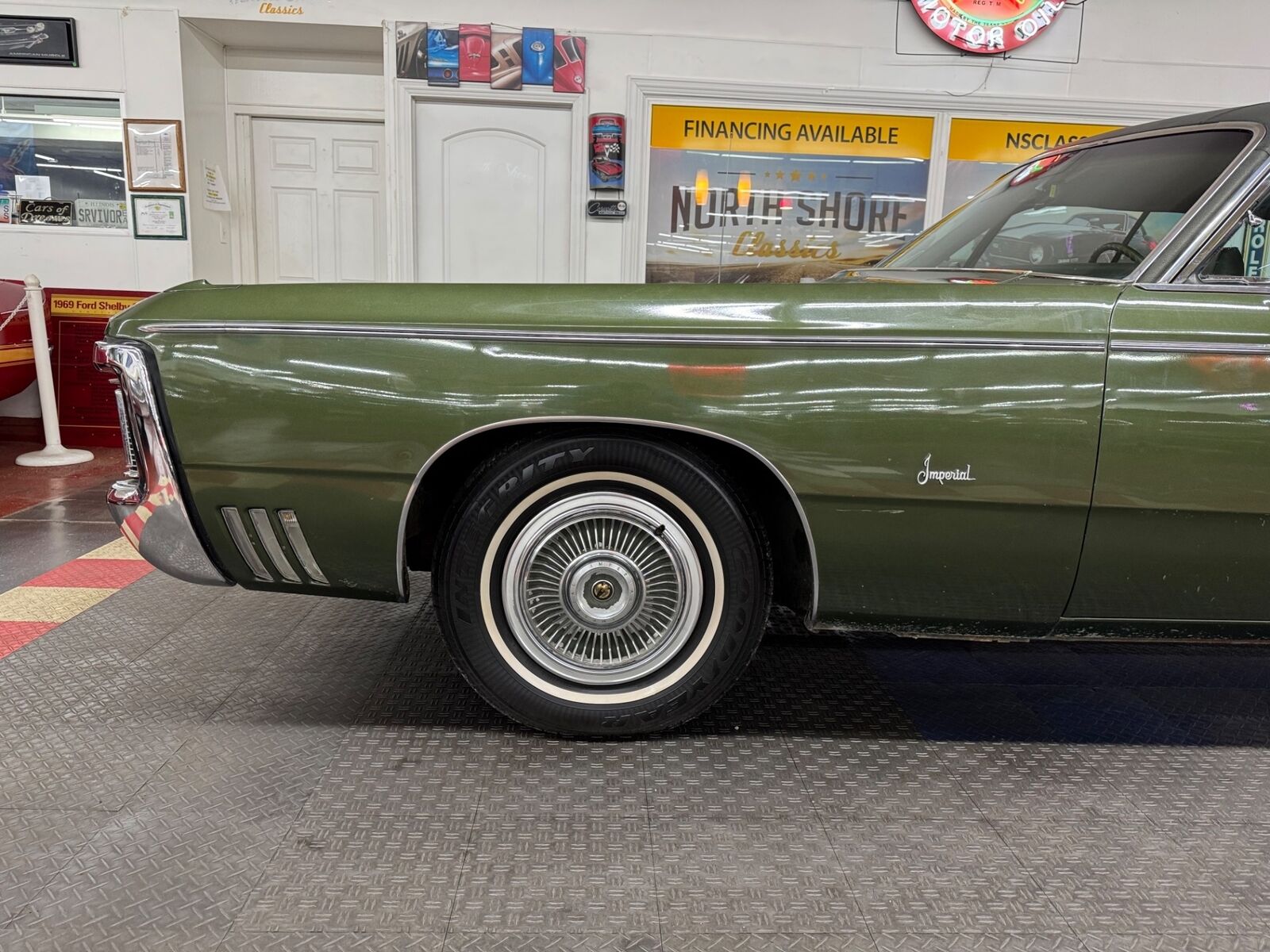 Chrysler-Imperial-1969-15