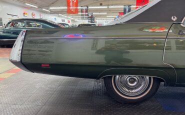 Chrysler-Imperial-1969-22