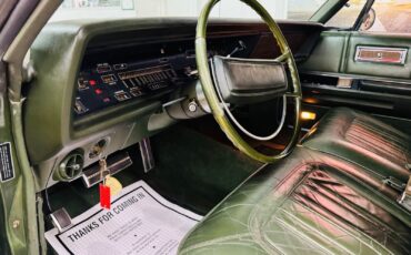 Chrysler-Imperial-1969-28