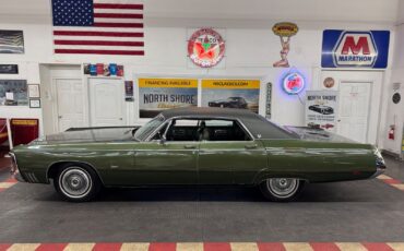Chrysler-Imperial-1969-3