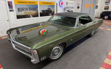 Chrysler-Imperial-1969