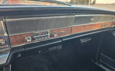 Chrysler-Imperial-crown-coupe-1965-silver-5